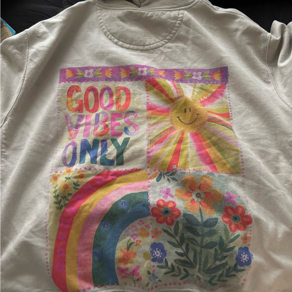 NATURAL LIFE Cream Hoodie with Colorful Graphic
